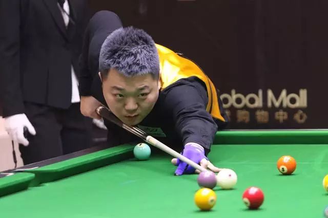 也是对裁判 也是对裁判