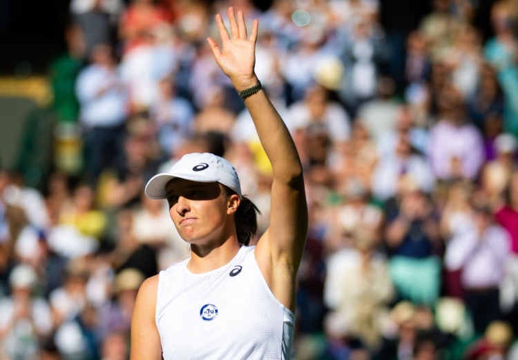 尔完成破门 尔完成破门